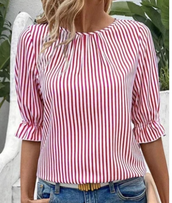 BLOUSE		
